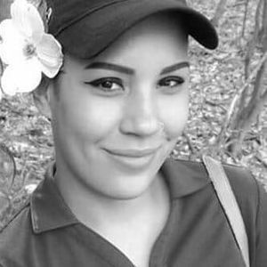 Meet your Posher, Camille